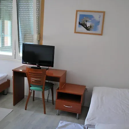 Bed & Breakfast Kogoj 3*