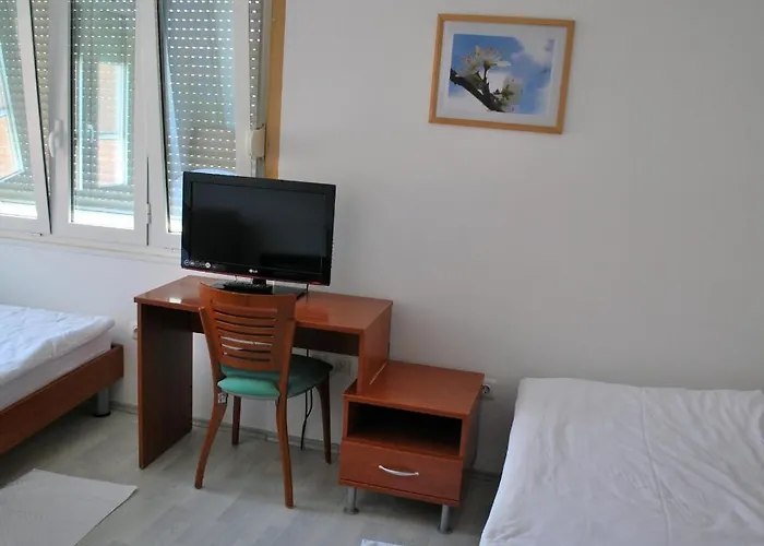 Oda ve Kahvaltı Kogoj 3*