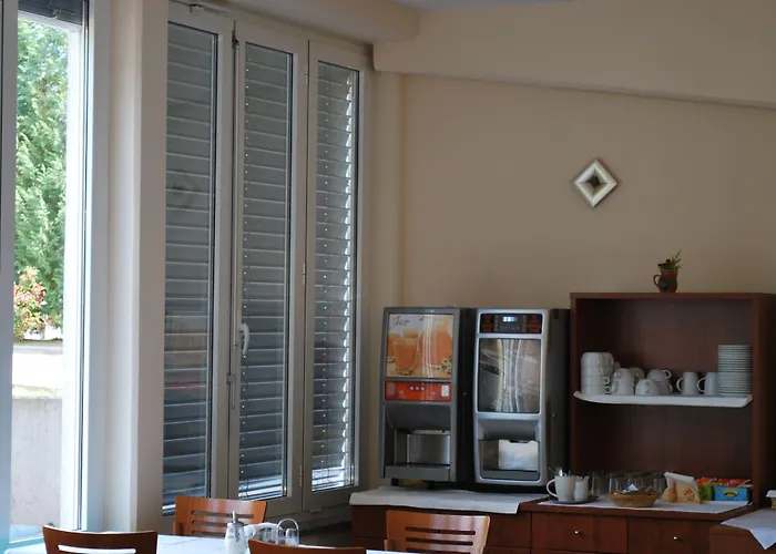 Oda ve Kahvaltı Kogoj 3*