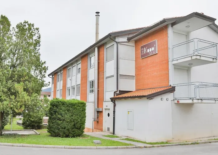 Oda ve Kahvaltı Kogoj 3*